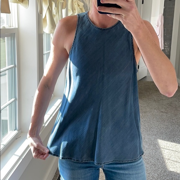 Tank top - Picture 2 of 3
